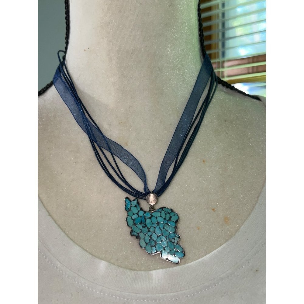 Southwestern Chip Turquoise Pendant 925 Silver
